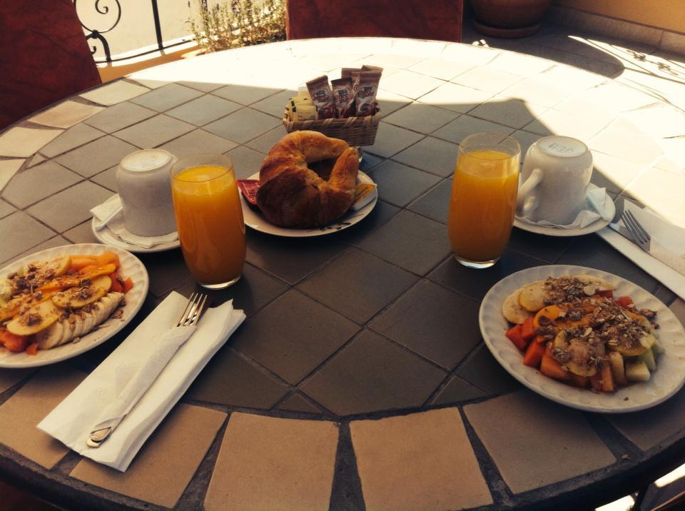 Casa Del Tio Hotel Boutique San Miguel de Allende Ngoại thất bức ảnh A typical breakfast